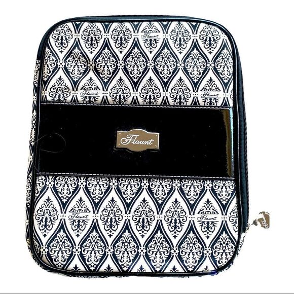 Flaunt tablet case NWOT black patent -black white print 10.5” x8 “ - Picture 1 of 3